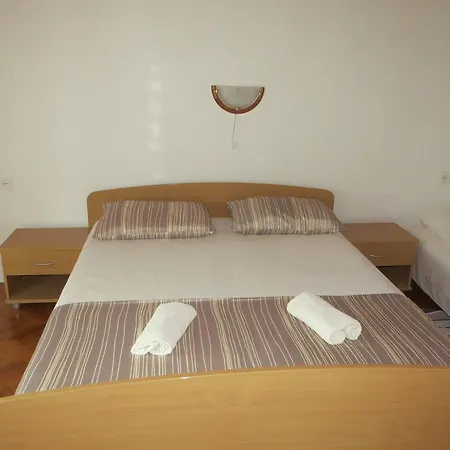 Apartman Terrace Beba - Pag Pag Town