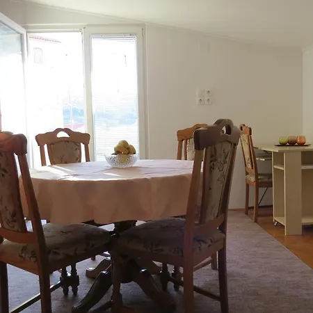 Apartman Terrace Beba - Pag Pag Town